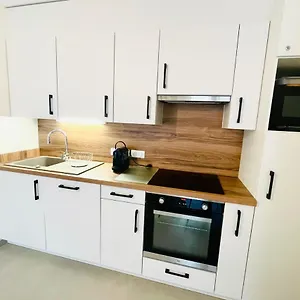 Le Quartz Tresum In A Modern Near The Garage Included Appartement